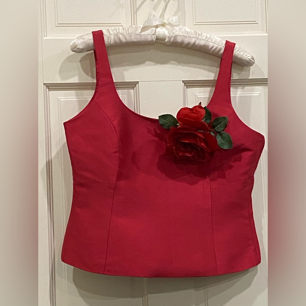 Linda Allard for Ellen Tracy striking red silk tank top - Picture 7 of 15